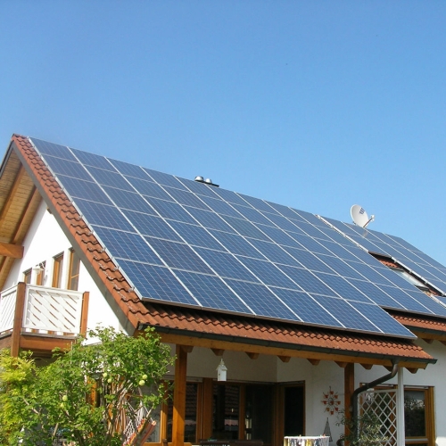 家用太陽能光伏發(fā)電的后期維護(hù)成本如何？